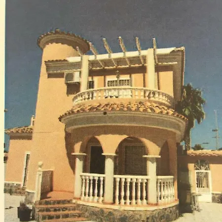 Villa *